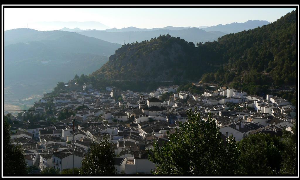 Alojamiento Rural Calle Del Carmen Grazalema Exterior photo